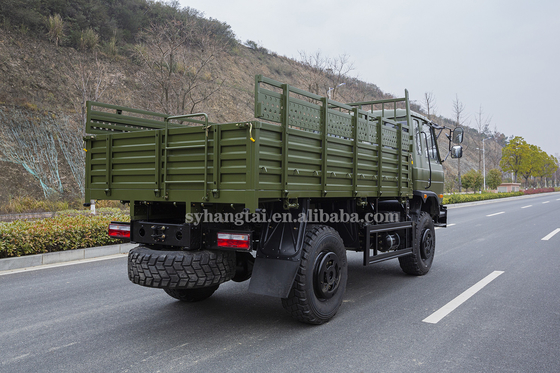 4WD Off Road Araçları Kötü Yol Kargo Taşıma Kamyonu Off Road Arabaları YUCHAI 190hp
