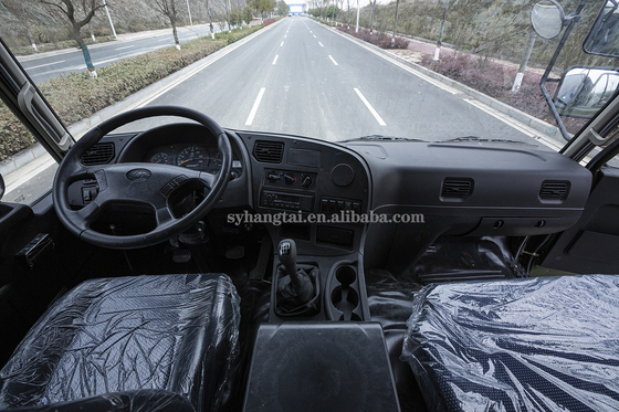 4WD Off Road Araçları Kötü Yol Kargo Taşıma Kamyonu Off Road Arabaları YUCHAI 190hp