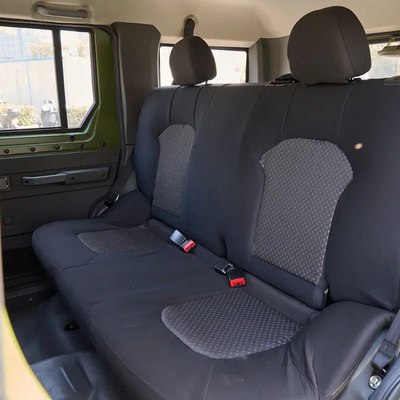 Özellik Off Road BJ2036 Model 4x4 IVECO Diesel 136hp 4WD SUV 5 Koltuklu Komuta Aracı