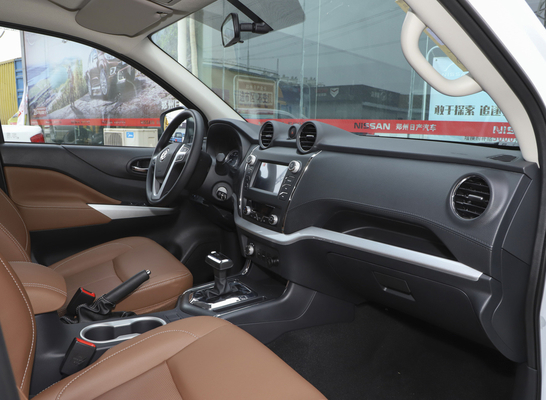 8 Vites 4WD 4 Çekişli Kamyonet DONGFENG 120kw 163hp