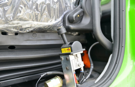 8x4 Ağır Damperli Kamyon Damperli 7.8m Kargo Tankı GVW 31000KG YUCHAI Motor