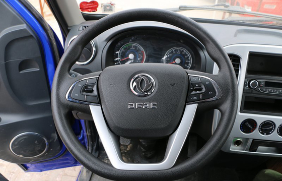 Dongfeng Hafif Kargo Kamyonu Benzinli 6 Tekerlekler 4x2 RWD Soldan Direksiyon