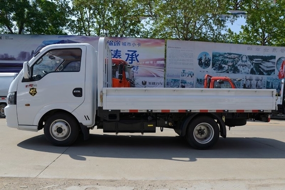 Euro 6 Emisyon Dongfeng Hafif Kargo Kamyonu 1650mm Kabin GVW 3.5T - 4.5T