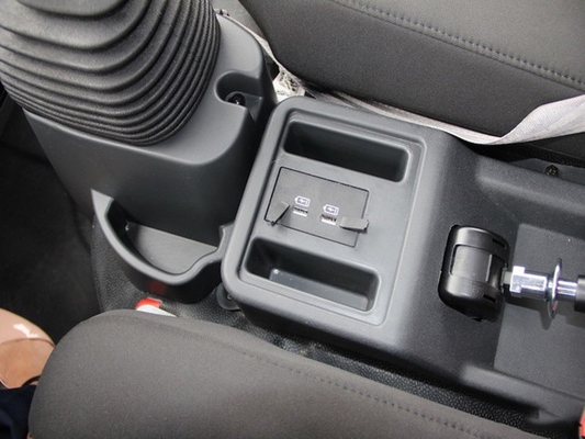Transit Box Hafif Kargo Kamyonu Havalı Fren Euro2 - Euro6 Dingil Mesafesi 3308mm