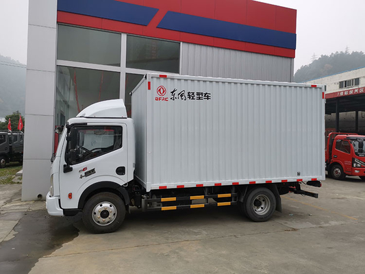 Hafif Yük Kamyonu GVW 3.5T-4.5T Kabin Genişliği 1730mm Euro 2 Euro 6 YUCHAI Motor Van Kamyon