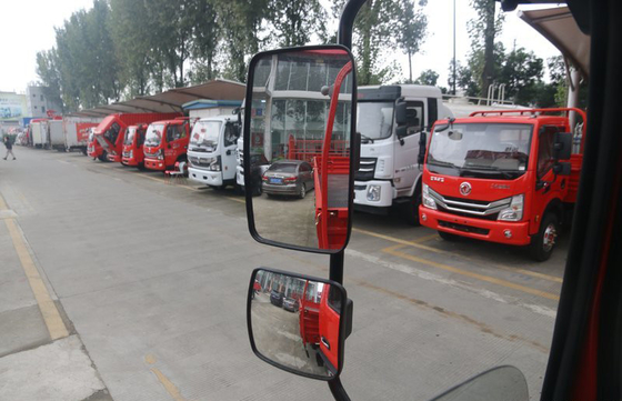 Çin GVW 18T Kolon Plakalı Hafif Kargo Kamyonu YUCHAI Motor 140KW Motor Gücü