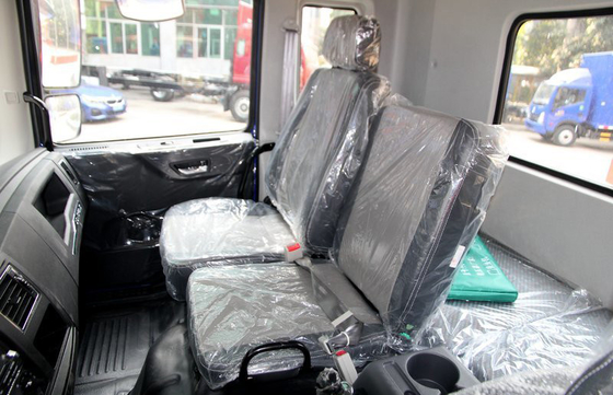 DongFeng Comfort Tek Kabin Hava Süspansiyonlu Koltuk Kolonu Plakası Hafif Kargo Kamyonu Yaylı Fren ABS