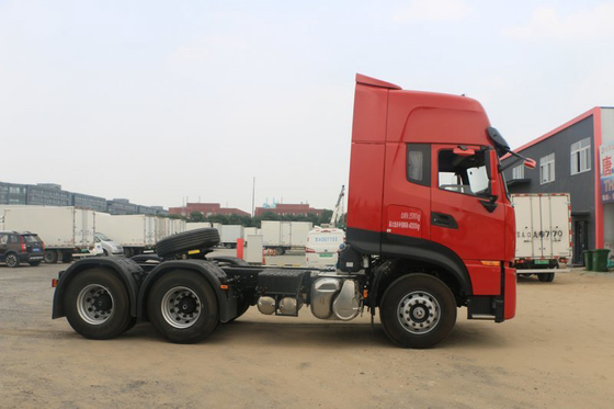 Dizel Dongfeng Traktör Kamyon 560hp Max Tork 2650N.m Malların Taşınması İçin