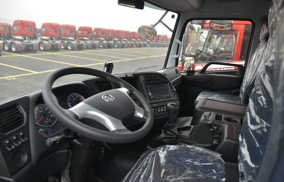 Çekiş Kütlesi 40 Ton LNG Taşıma Kamyonları 6x4 Traktör Yüksek Deplasmanlı Motor