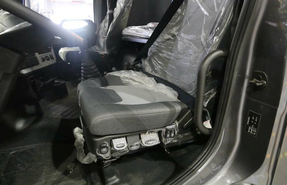CNG Dongfeng Römork Kamyon Kafası 460HP 500HP 12 Dişli Manuel Şanzıman
