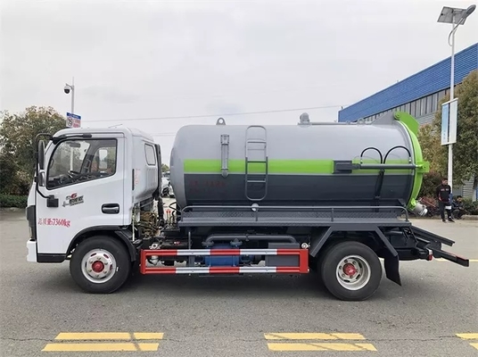 Küçük DONGFENG Kanalizasyon Vakum Tankeri 6MT Tank Dizel Motor 4.7 Cbm