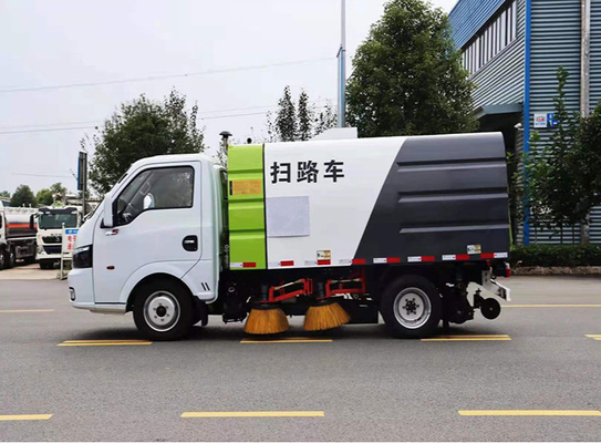 4x2 Tekerlekli Belediye Sanitasyon Kamyonu Benzinli Güç 113hp Mini Yol Süpürgesi