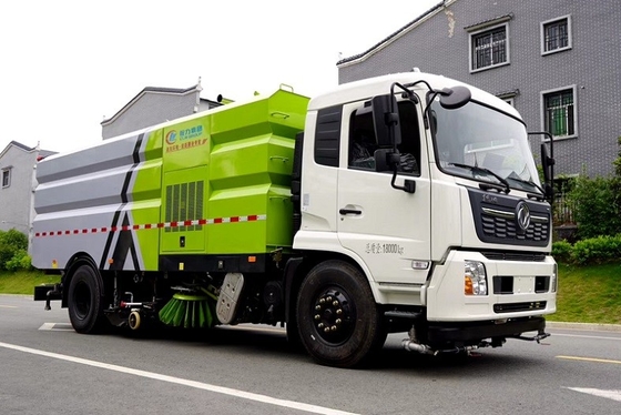 16 CBM Belediye Temizlik Kamyonu Dingil Mesafesi 5000mm 210 HP Süpürge Temizleme Kamyonu