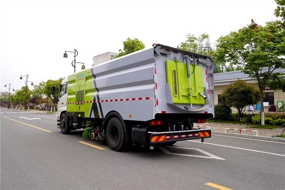16 CBM Belediye Temizlik Kamyonu Dingil Mesafesi 5000mm 210 HP Süpürge Temizleme Kamyonu