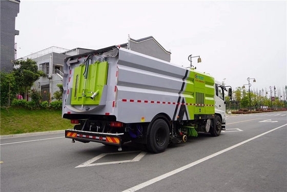 16 CBM Belediye Temizlik Kamyonu Dingil Mesafesi 5000mm 210 HP Süpürge Temizleme Kamyonu