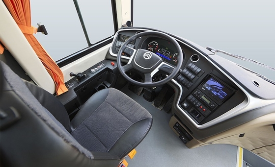 Otomatik Okul Servis Otobüsü 47 Koltuk Kilometre 380KM Sol Direksiyon