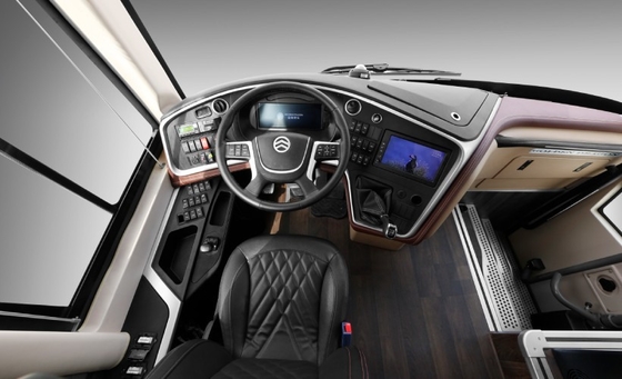 37 Koltuklu Lüks Otobüs Seyahat Dizel 270 HP İç Yükseklik 2m 6MT Şanzıman