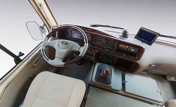LHD Dizel Motorlu Coaster Otobüsler 7m 142 HP Boş Ağırlık 4300kg