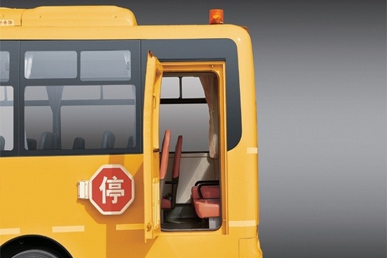 7.9m Öğrenci Servis Otobüsü 24 - 45 Koltuk 140hp Dizel Motor Sarı Okul Otobüsü