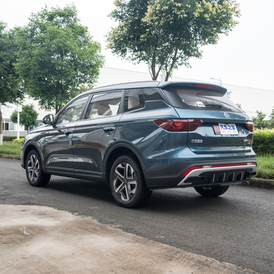 VGV 8AT 5 Kapı 7 Koltuk SUV FWD Standart Çevre Görüş Monitörü Benzinli Güç 2.0T