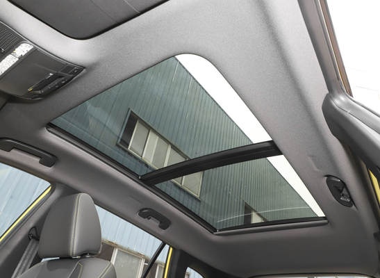 Panoramik Sunroof ile Dongfeng SUV Arabalar 5 Koltuk 150HP